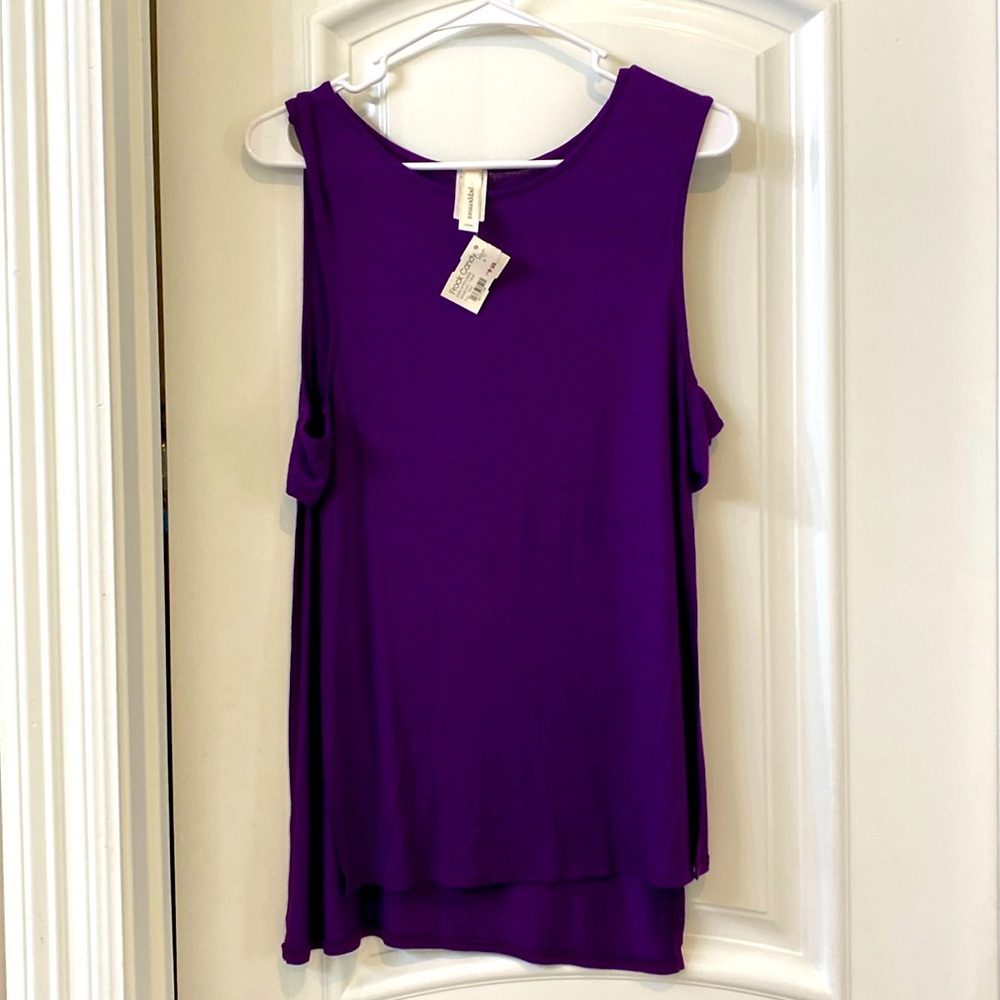 NWT Open Side Tank - Size Small